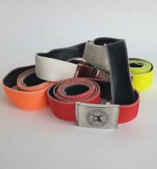 Gürtel aus Feuerwehrschlauch mit Logo 